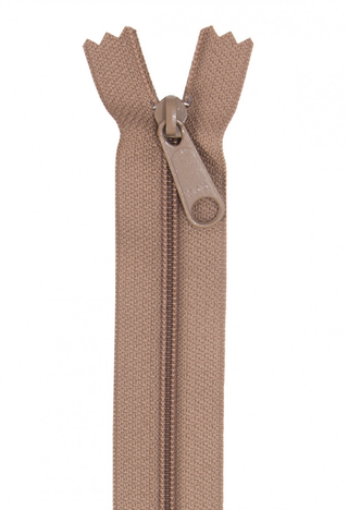 ZIPPER, 24" ROCK SLIDE #135, BY ANNIE