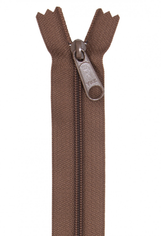 ZIPPER, 24" SEAL BROWN #140, BY ANNIE