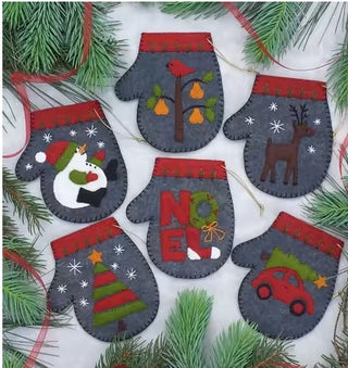 CHARCOAL MITTENS ORNAMENTS KIT (M) - RACHEL'S OF GREENFIELD
