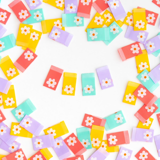 Daisy Woven Labels ~ 8 Pack