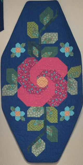 Rose Garden Table Runner - Jul 06, 2026