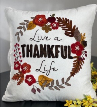 PRIMITIVE GATHERING THANKFUL LIFE PILLOW  KIT WITH PATTERN
